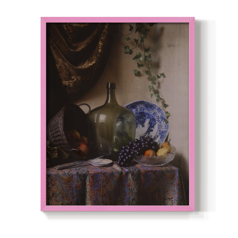 «Moody Still Life II», reproduction encadrée - bois massif, H 30 po x l 24 po, Rose