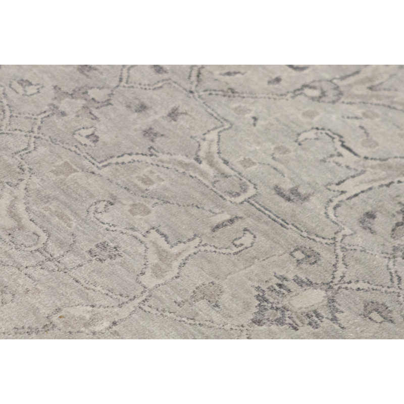 Hand Knotted Oriental Area Rug