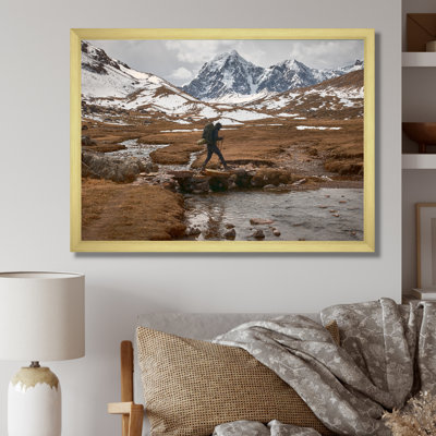 Randonnée dans les Alpes françaises sur toile
