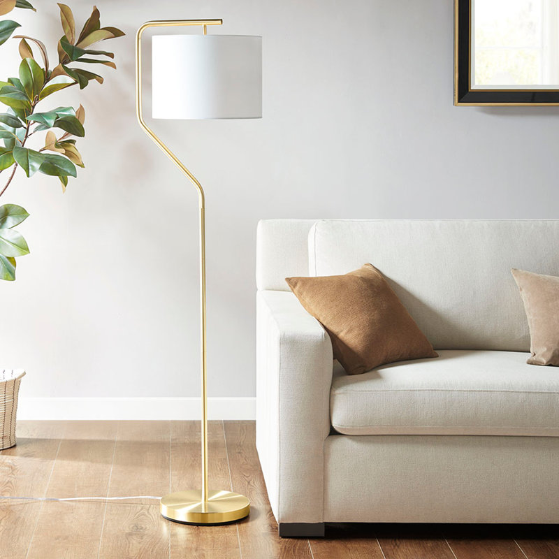 Lampe sur pied angulaire en métal