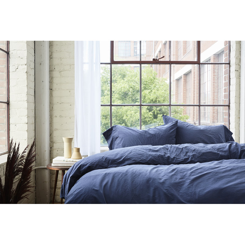 Organic Crinkled Percale™ 100% Cotton Sheet Set, Queen Sheet Set with 2 Pillowcases, Indigo Chambray Stripe