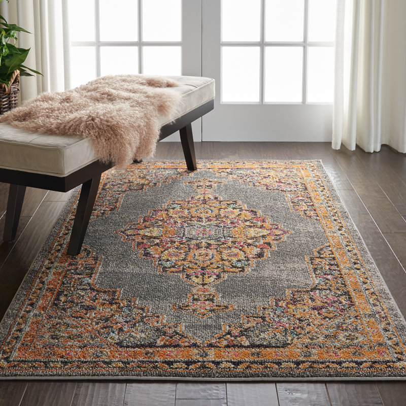 Tapis traditionnel bohème Veronique, Rectangle 3 pi 11 po x 5 pi 11 po