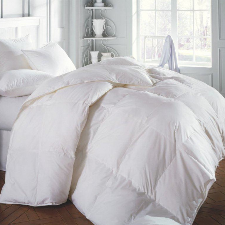 Sierra Comforel Summer Polyester Down Alternative Comforter, Oversize Queen