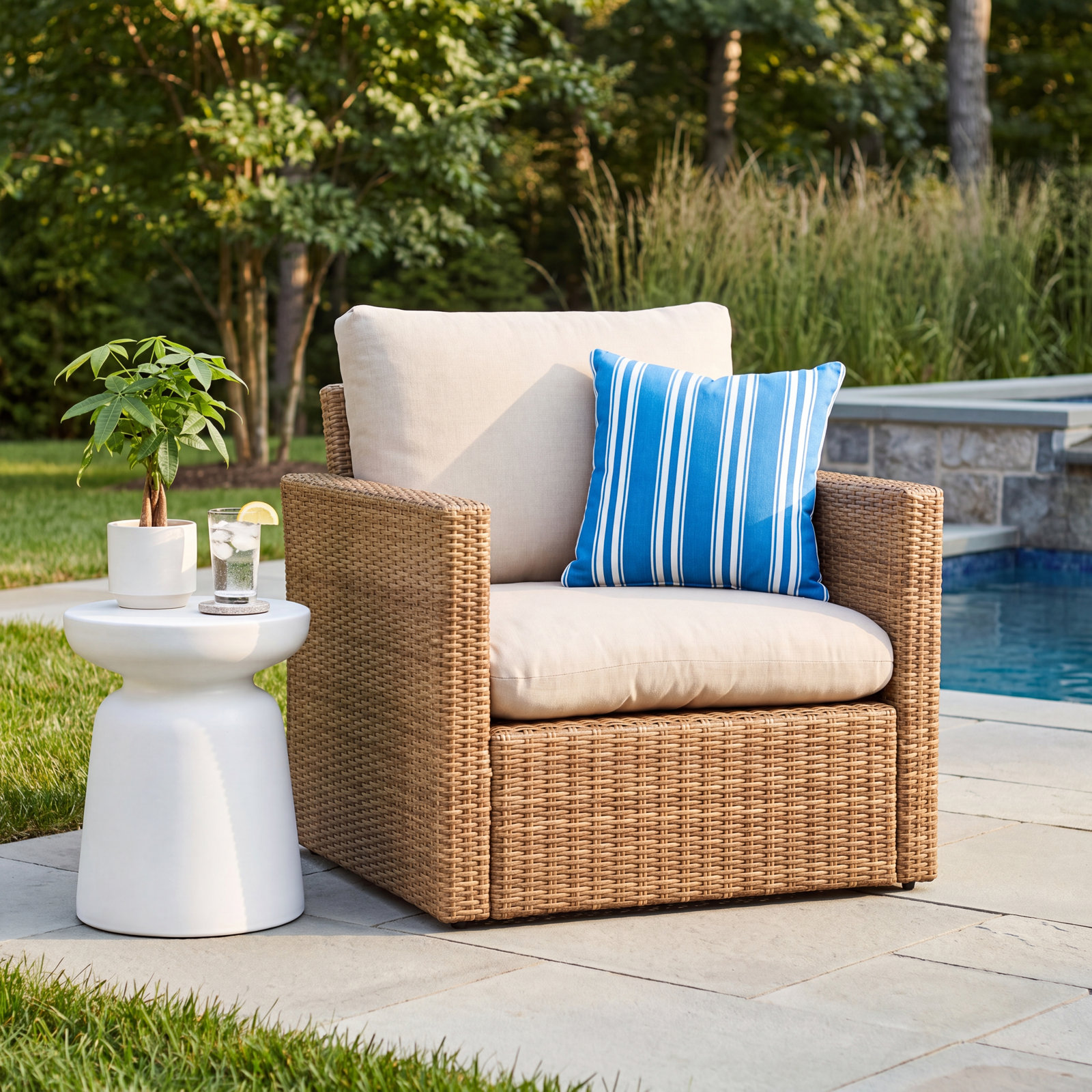 Devan Patio Lounge Chair