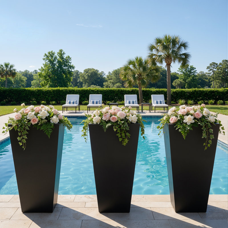 Grand pot à fleurs moderne en métal avec trou de drainage pour grandes terrasses Modern, H 26 po x l 14 po x P 14 po
