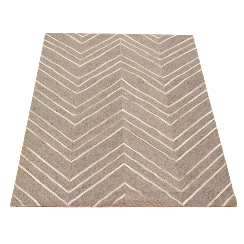 Farnborough Chenille Chevron Indoor Rug