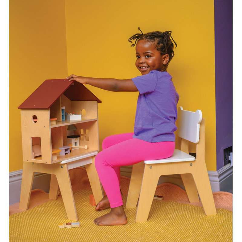 Poppets Dollhouse