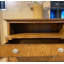Commode d'appoint style ancien style rétro