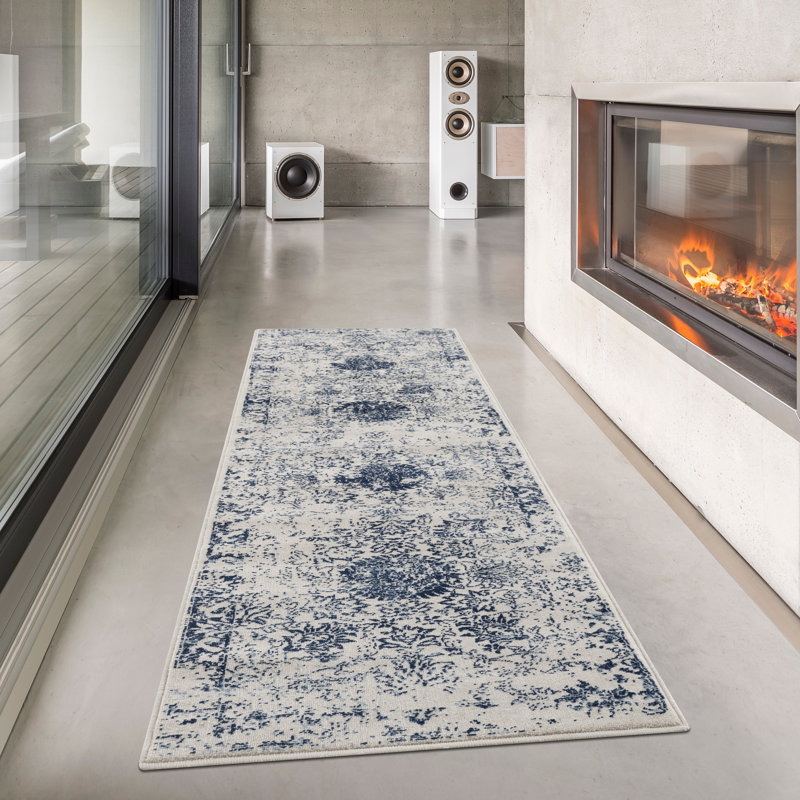 Ivey Indoor Rug, Runner 2' x 5'