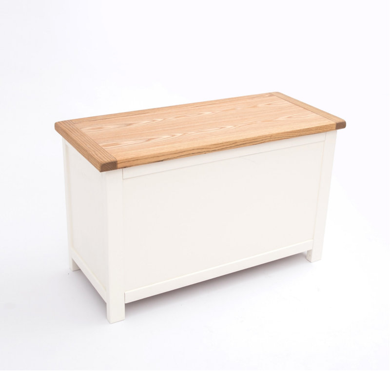 Arlette Blanket Chest