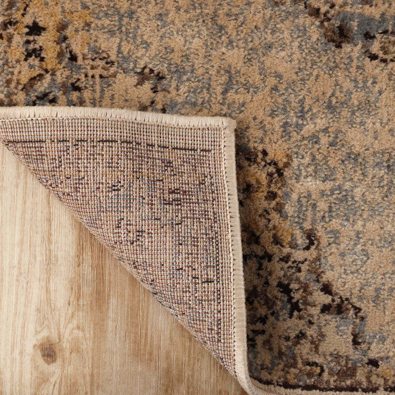 Nakaylah Damask Rug, Runner 2'6" x 8'