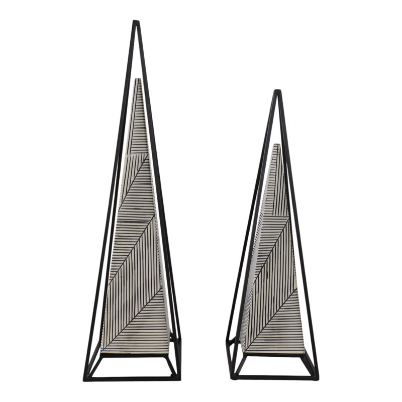 2 pièces grandes pyramides noires et blanches 26/21 po Schrum