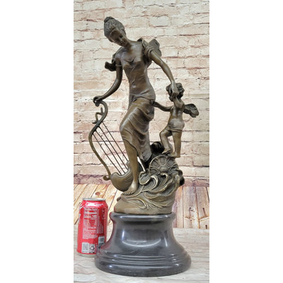 Statue fée à ailes bleues Carter-Blue avec bébé Mythical Puti