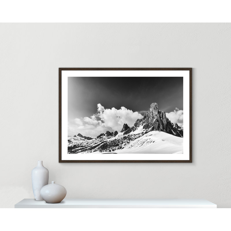 Dragon's Tail par Lars Van de Goor - reproduction de photo sur papier encadrée, H 29,5 po x l 41,5 po x P 0,75 po