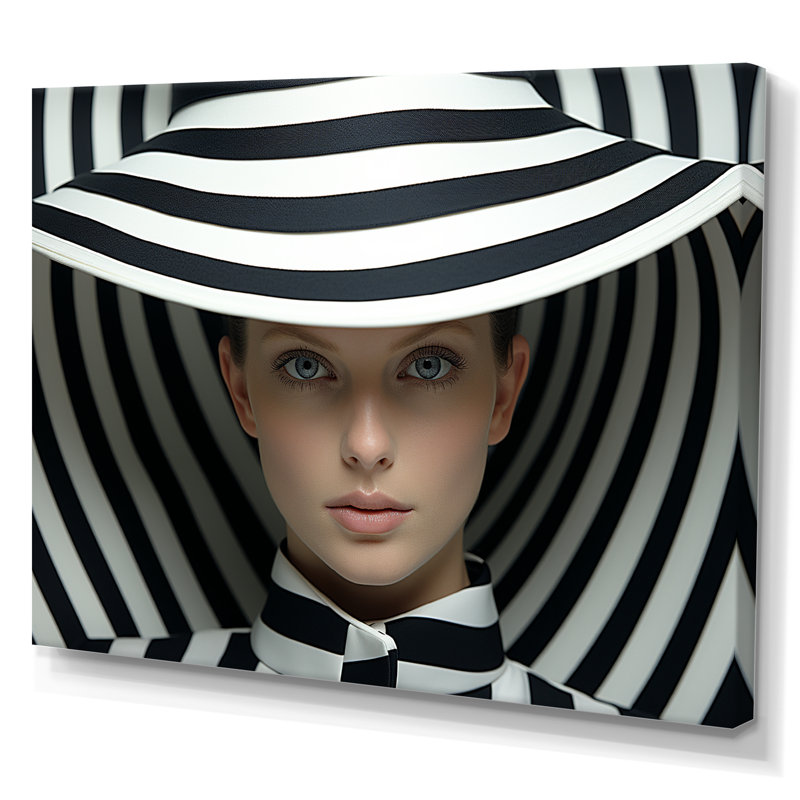 Dessin au trait noir et blanc, mode femme II - Illustration de mode, art mural, Toile tendue, H 16 po x l 32 po x P 1 po