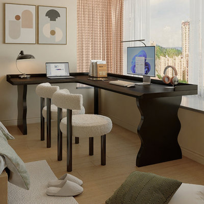 Bureau en bois massif en forme de L