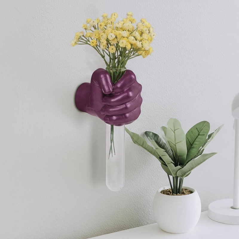 Sculptures murales modernes décoratives dans un vase mauve