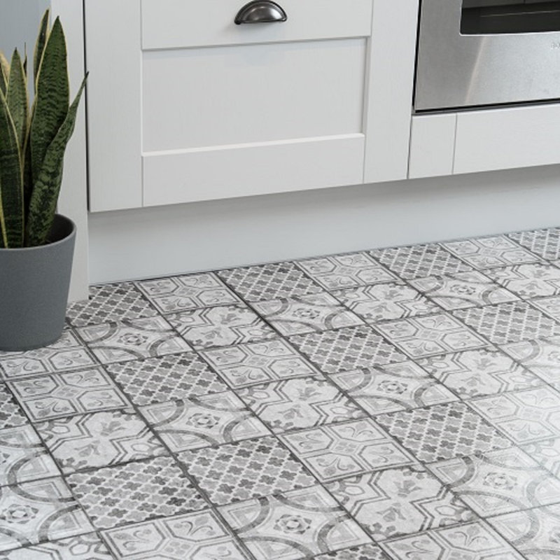 Mcelyea 30.48cm x 30.48cm Self-adhesive Vinyl Floor Tile