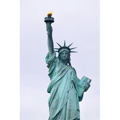 Statue de la Liberté, vue de face, 3/4