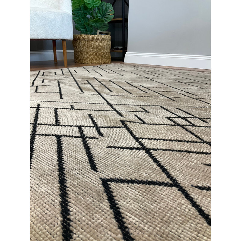Aundrey Solid Colour Chenille Area Rug, Rectangle 16'8" x 8'4"