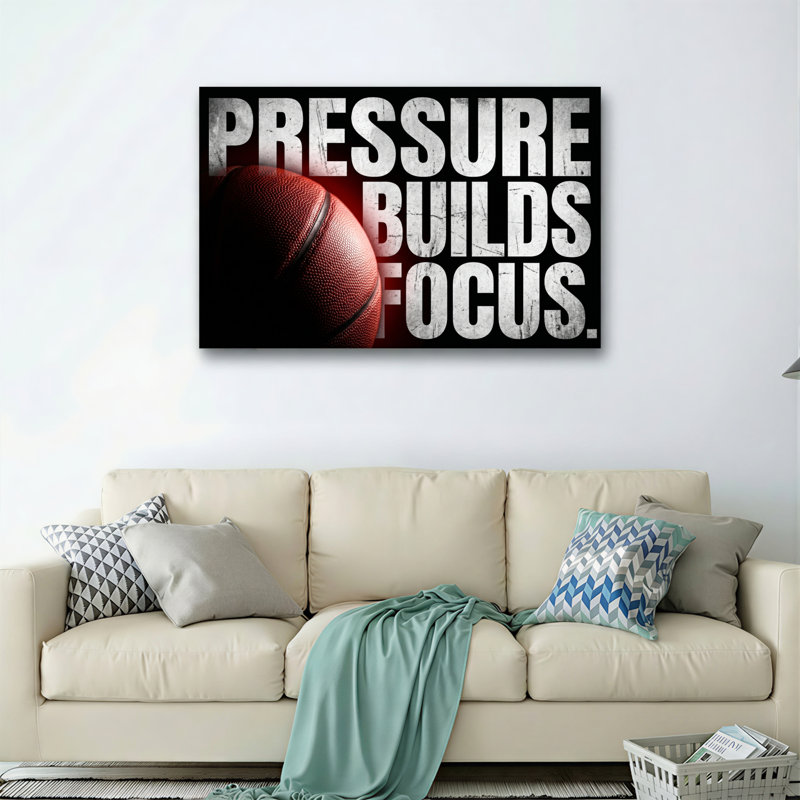 «Press Builds Focus», ensemble de 1 reproduction d'art sur toile, 36"H x 48"W, Wrapped Canvas