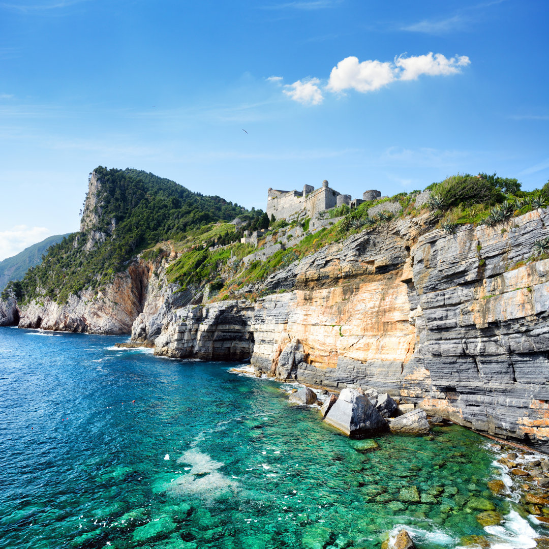 Byron's Grotto Portovenere von Alxpin - Druck ohne Rahmen auf Leinwand