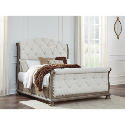 Grand lit-bateau tapissier Estebon