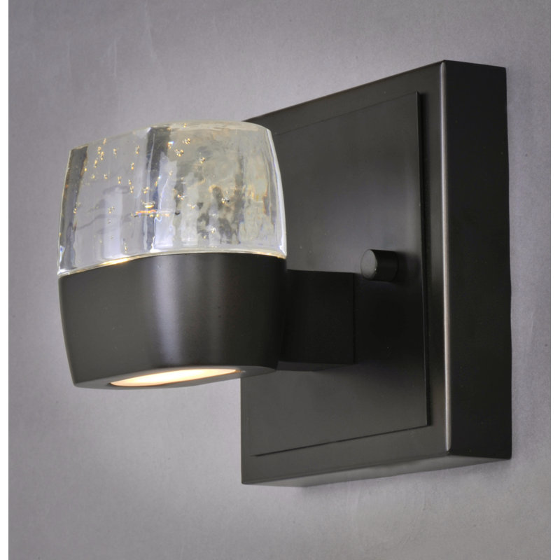 Bufkin LED Bath Bar