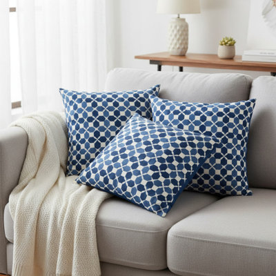 Lot de 4 coussins décoratifs d'intérieur/extérieur avec garniture et fermeture éclair, 45 x 45 cm, imperméables et résistants à la décoloration, pour canapé, sofa, lit - Motif mosaïque bleu côtier