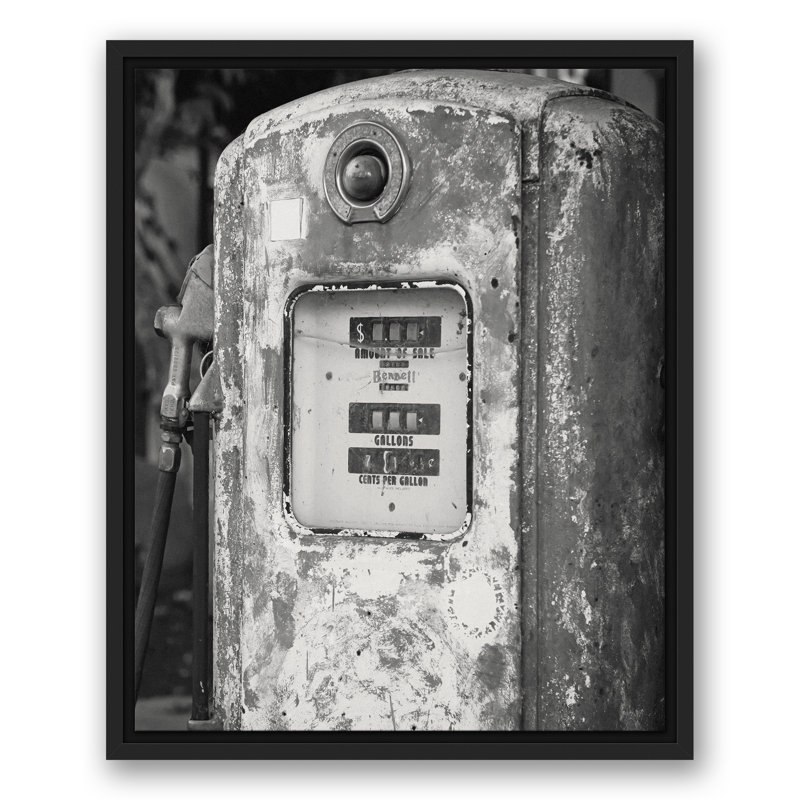 Rustic Gas Pump, reproduction d'art sur toile, H 21,75 po x l 17,75 po x P 1,75 po