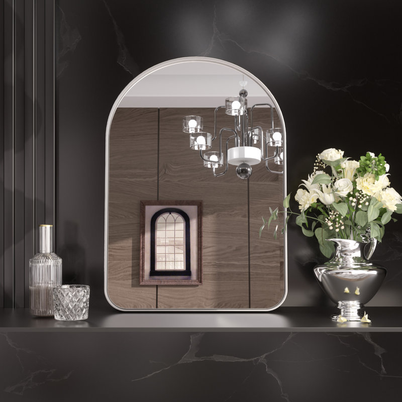 Miroir d'appoint mural Briannon, Argent, 20 po x 30 po