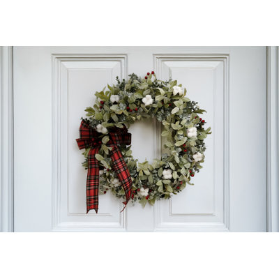 EUCALYPTUS 66 cm Mixed Assortment Artificial Wreath
