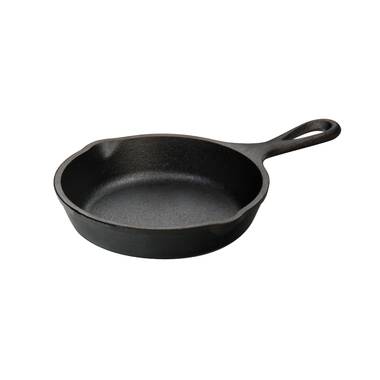 Lodge's Cast Iron Deep Skillet Is on Sale for $40