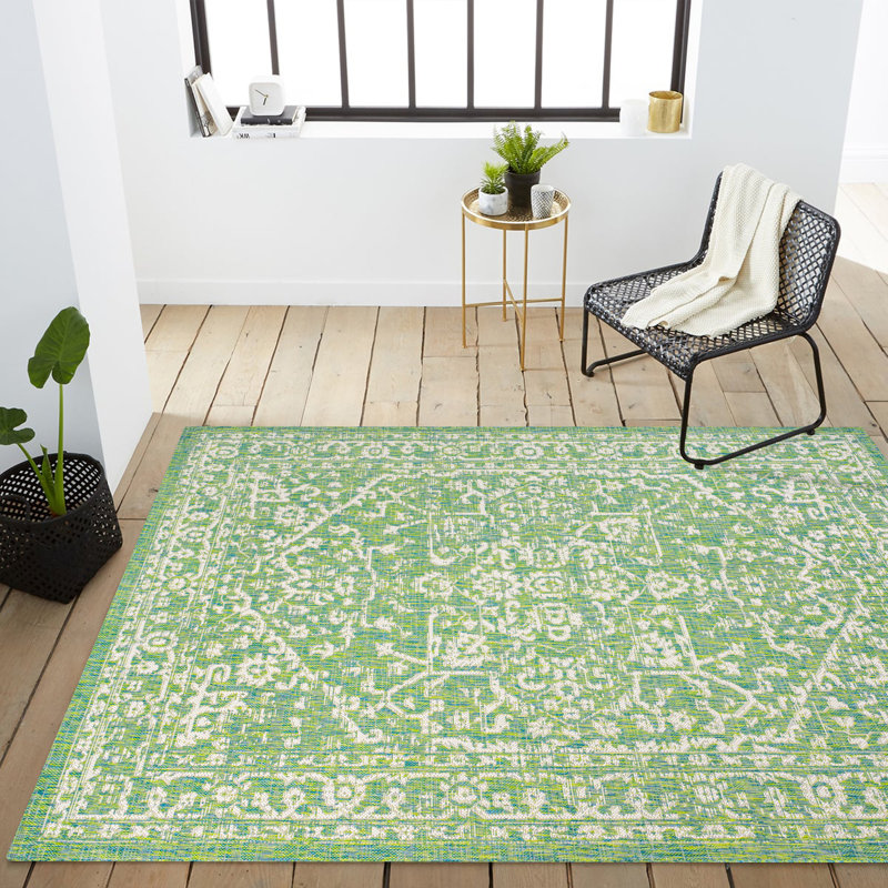 Massimo Bohemian Medallion Textured Weave Cream/Green Indoor/Outdoor Rug, Rectangle 5'3" x 7'7"