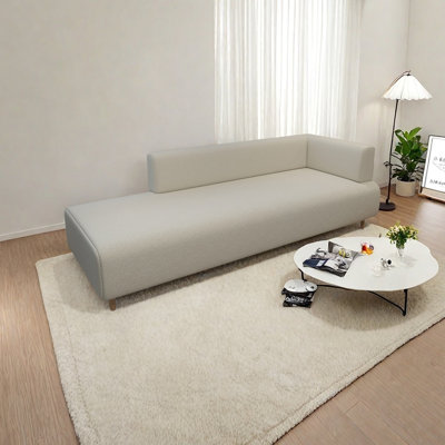 Luxueuse chaise longue moderne et éponge
