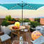 Parasol d'extérieur rectangulaire de 10 pi x 6,5 pi en turquoise - Lumières à DEL solaires, manivelle et bouton-poussoir inclinable pour le patio de la piscine arrière avec lumières imperméables, durabilité de l'auvent, jardin-1125786270