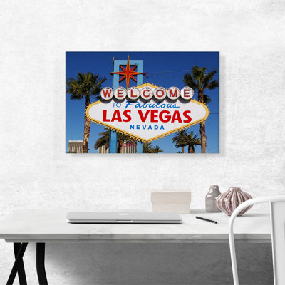 " Welcome To Las Vegas Sign "