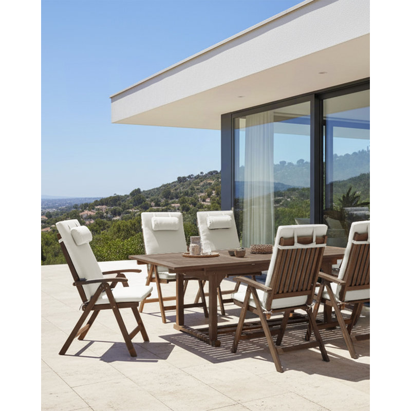 Outdoor Lounge Chair
