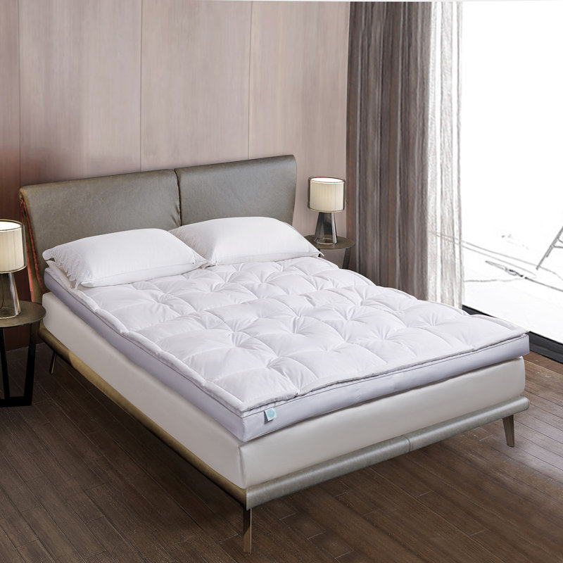 King 3'' White Down Featherbed Mattress Topper