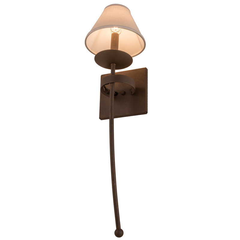 Raith 1 - Light Wallchiere