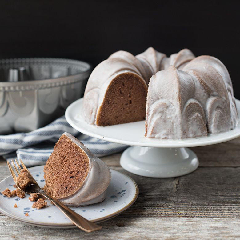 Nordic Ware Novelty Fluted Cake Bundt Pan