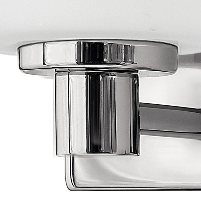 «Modern Elegance: Hinkley Karlie Chrome - Luminaire élégant et stylisé»