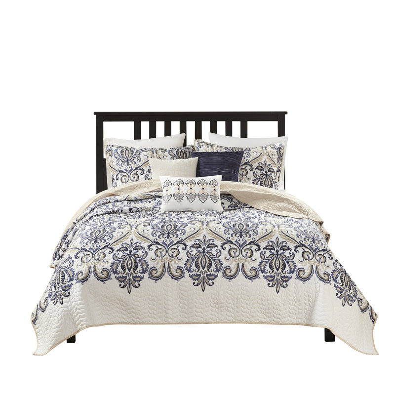 Quilt With Pillows, Navy/tan. Paisley Design, 100% Microfiber. Soft Reverse. 2 Shams, 3 Decorative Pillows. Machine Washable & Spot Clean 6 Piece Navy/tan Throw Quilt, Shams And