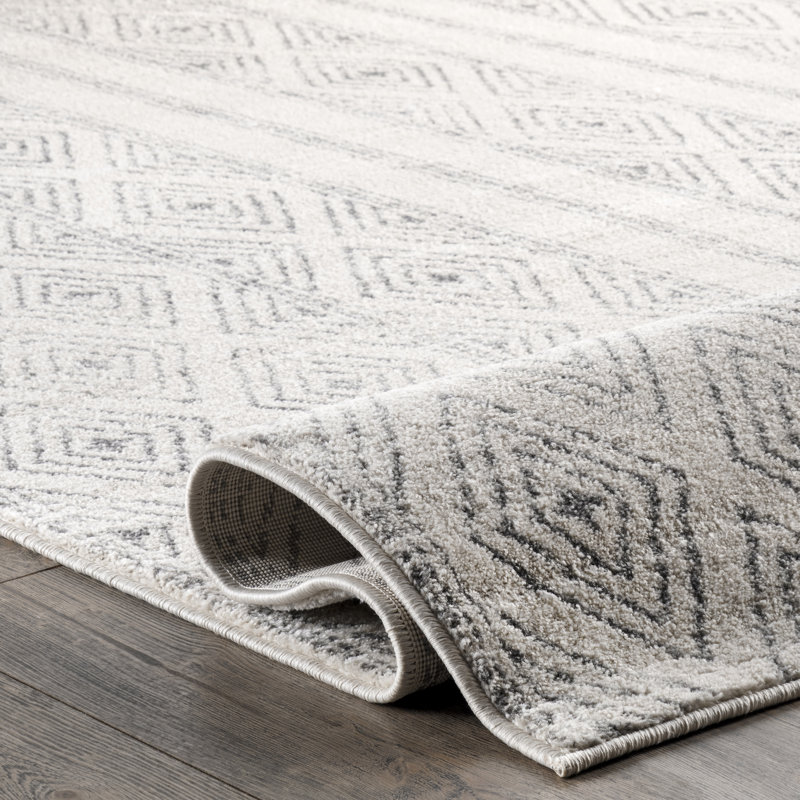 Warleigh Geometric Gray Area Rug, Round 4'