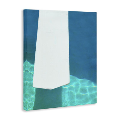«Summer Diving Board», art mural par Lisa Hill Saghini