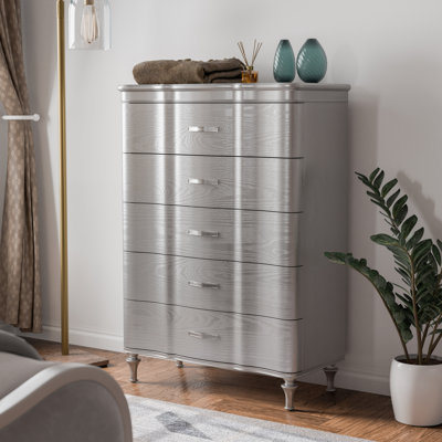 Seabliss 5-Drawer Chest
