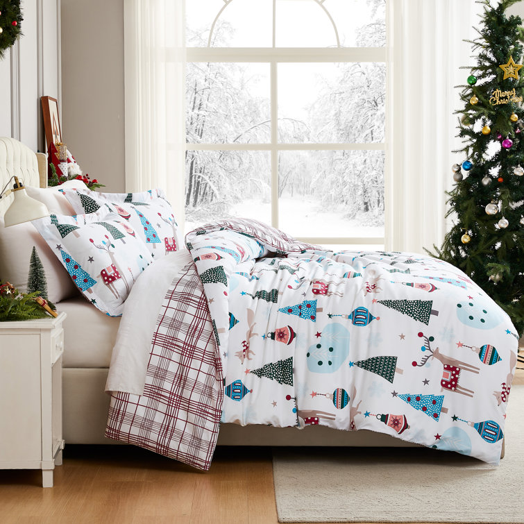 Winter Wonderland Oversized Reversible Holiday Bedding Down Alternative Comforter Set with shams