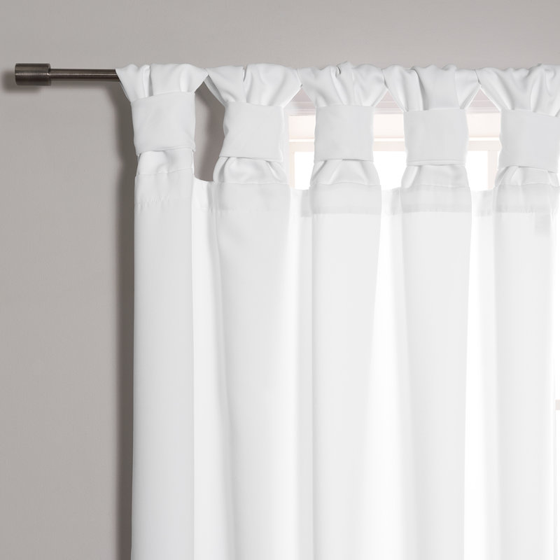 Molloy Insulating Curtain Pair, l 52" x L 63", Blanc