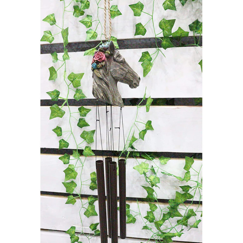 Bryndon Plastic Animals Wind Chime