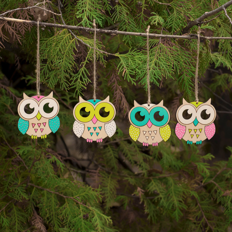 Dakota Fields Handmade Wise Feathers Wood Ornaments (Set Of 4)